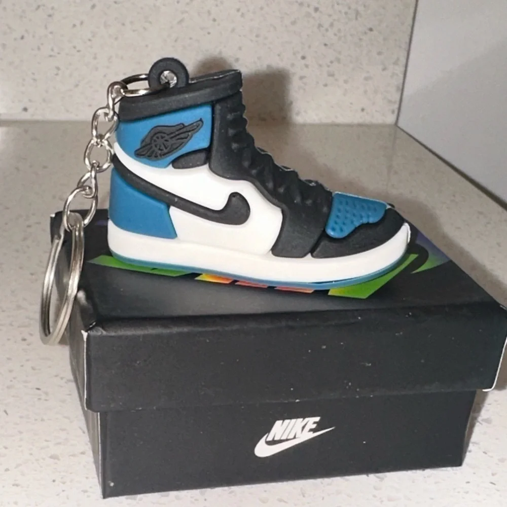 Air Jordan 1 High Top Nike Key Chain/ Bag Charm Teal/White/Black Comes w/box